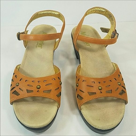 ALEGRIA Reese Tan Sandals Size 41